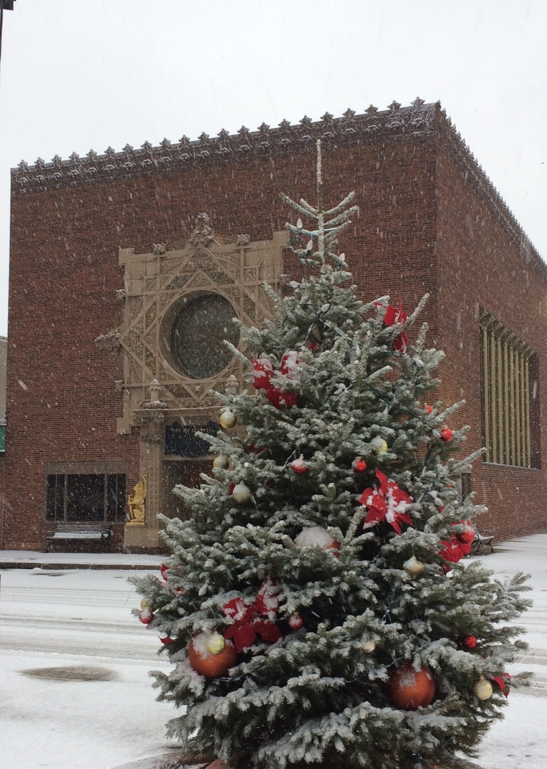 Louis Sullivan Jewel Box Bank in Snow (Chamber of Commerce office)